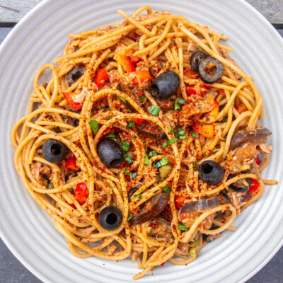 Tuna pasta with olives and capers