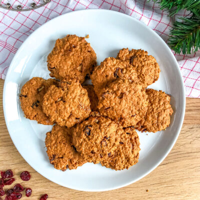 White Chocolate Cranberry Oatmeal Cookies