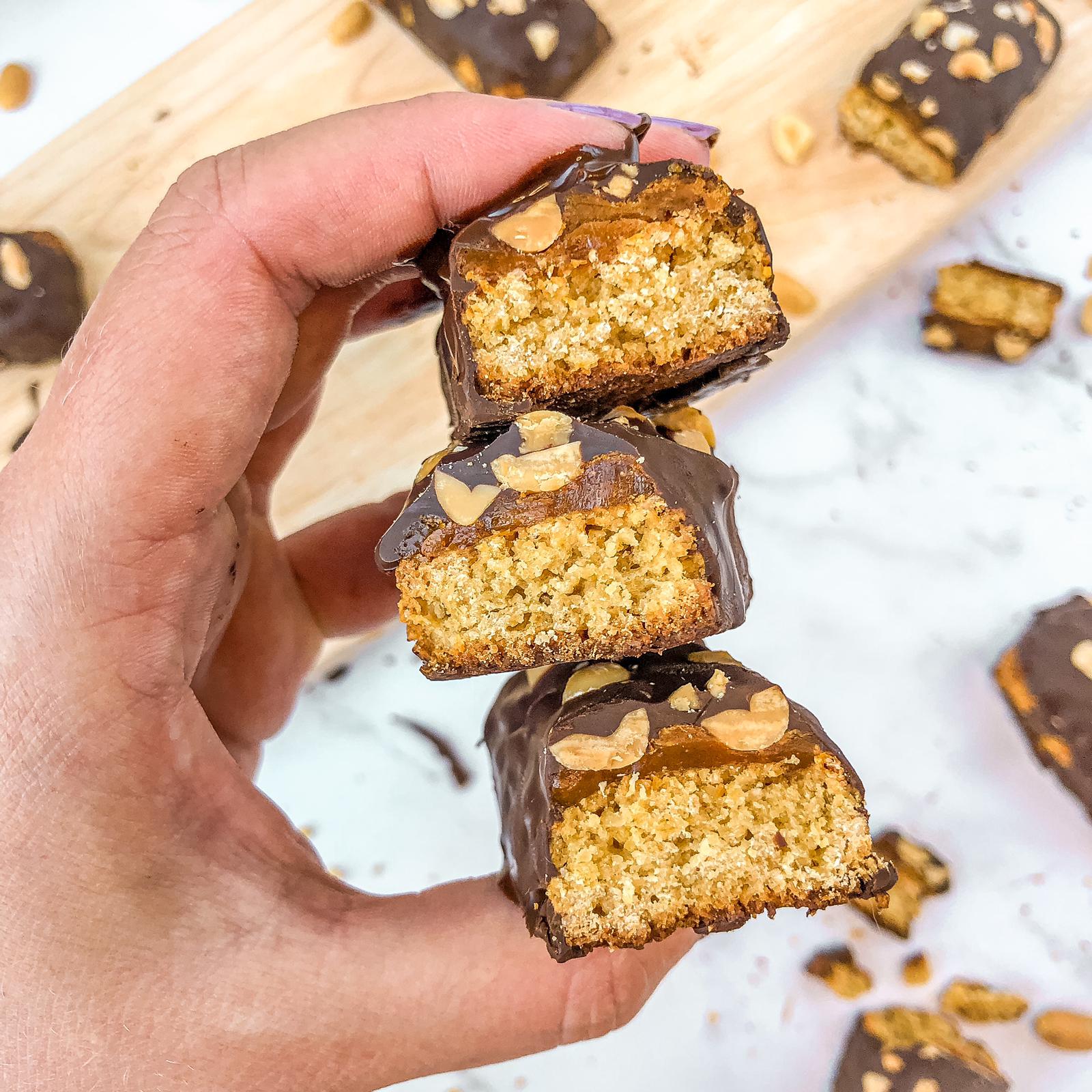 Healthy Snickers - Eva Koper